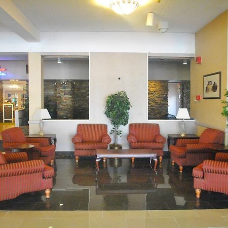 Lancaster Family Resort Smoketown  Dalaman gambar