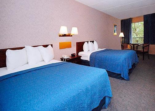 Lancaster Family Resort Smoketown  Bilik gambar